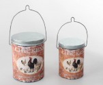 Bote de metal, estilo vintage